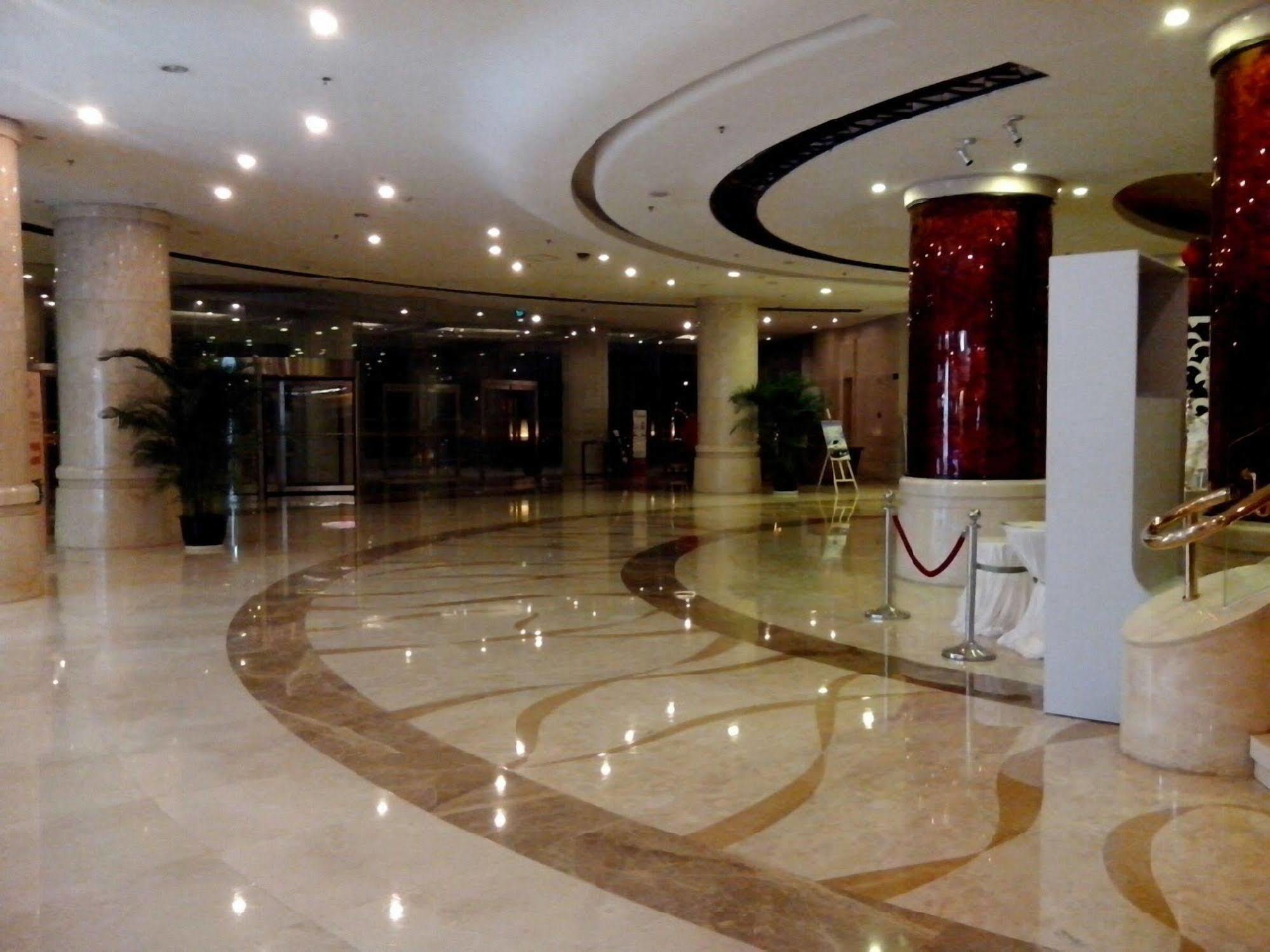 Great Tang Hotel Шанхай Экстерьер фото
